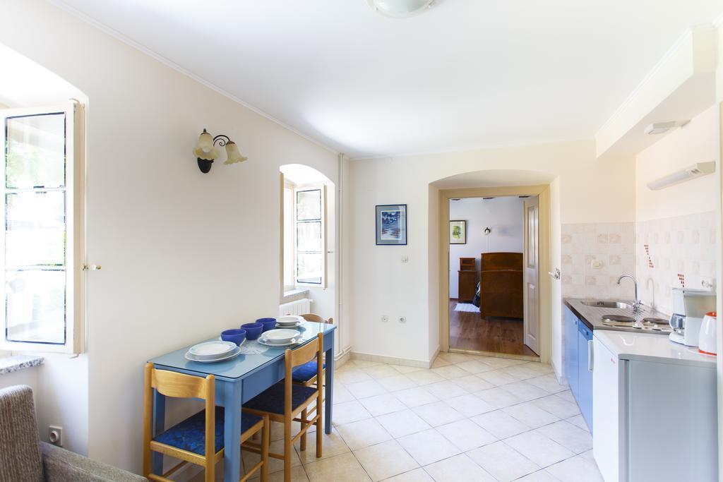Apartments Villa Kastav In Old Town Center With Sea View And Parking Quarto foto